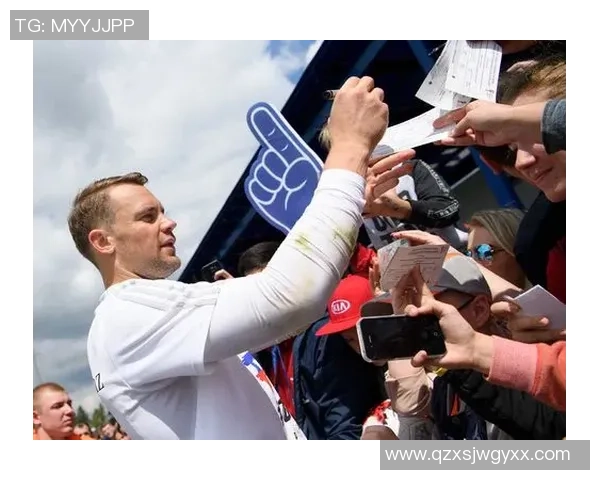 足球明星与球迷亲密合影展现热情互动与无尽回忆的精彩瞬间 足球明星与球迷亲密合影展现热情互动与无尽回忆的精彩瞬间